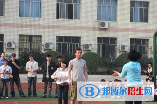 廣安第一職業(yè)技術(shù)學(xué)校2021年學(xué)費(fèi)、收費(fèi)多少