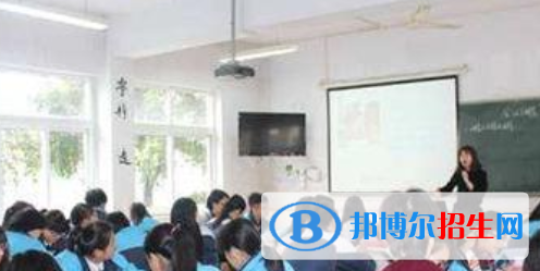蘆山縣職業(yè)高級中學(xué)怎么樣、好不好
