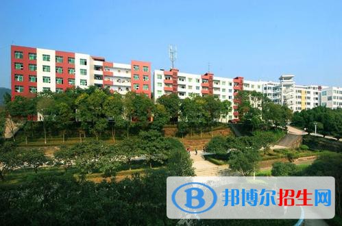 射洪縣職業(yè)中專學(xué)校2021年學(xué)費、收費多少
