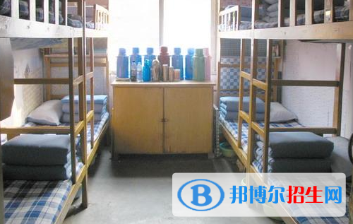 四川師范大學(xué)實驗外國語學(xué)校2021年宿舍條件