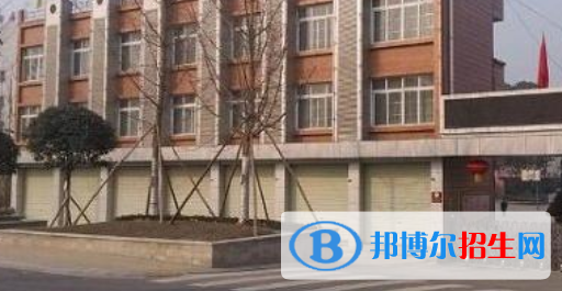 新都衛(wèi)生職業(yè)學校怎么樣、好不好