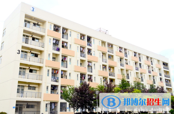 貴陽職業(yè)技術(shù)學院五年制大專是幾專