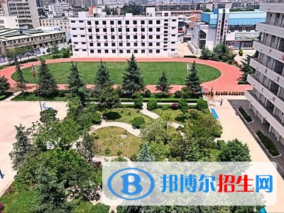 昆明市西山區(qū)職業(yè)高級(jí)中學(xué)怎么樣，好不好