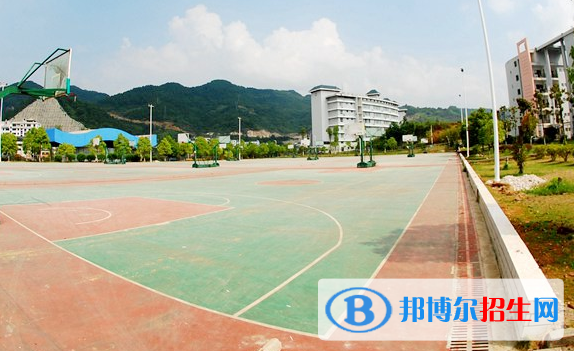 銅仁職業(yè)技術(shù)學(xué)院五年制大專(zhuān)怎么樣、好不好