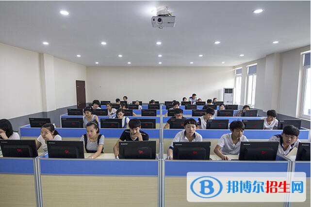 景洪市職業(yè)高級中學(xué)2021年招生錄取分?jǐn)?shù)線