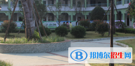 四川省青神中等職業(yè)學(xué)校怎么樣、好不好