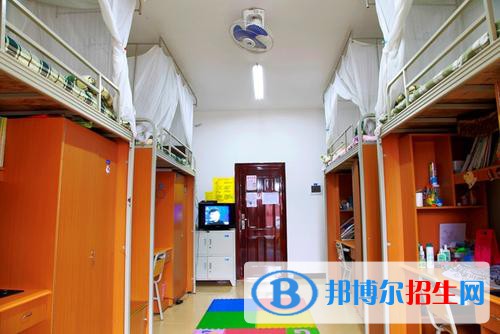 四川應(yīng)用技術(shù)職業(yè)學院五年制大專學校2021年宿舍條件