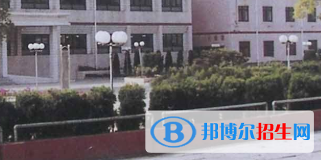 高坪區(qū)職業(yè)高級中學(xué)怎么樣、好不好