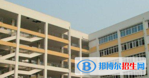 梓潼縣第一高級(jí)職業(yè)中學(xué)校怎么樣、好不好