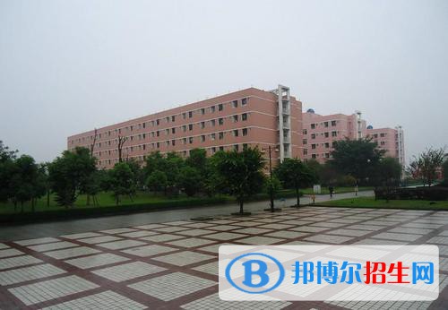 四川航天職業(yè)技術(shù)學(xué)院五年制大專學(xué)校2021年學(xué)費(fèi)、收費(fèi)多少