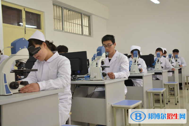 昭通衛(wèi)生學校2021年招生簡章