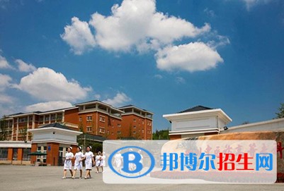 四川中醫(yī)藥高等?？茖W(xué)校五年制大專網(wǎng)站網(wǎng)址