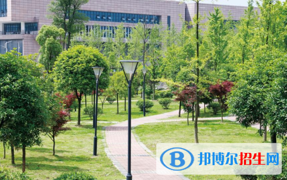 貴陽(yáng)2021年可以讀汽修學(xué)校的大專學(xué)校