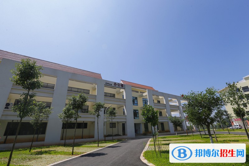 德宏師范高等?？茖W校五年制大專地址在哪里