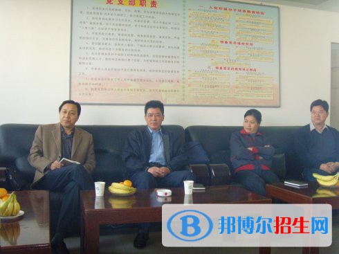濟寧任城區(qū)衛(wèi)生學(xué)校2021年報名條件、招生要求、招生對象