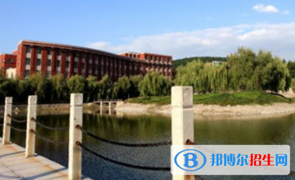 山東輕工美術(shù)學(xué)校怎么樣、好不好