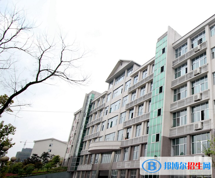  青島電子學(xué)校怎么樣、好不好