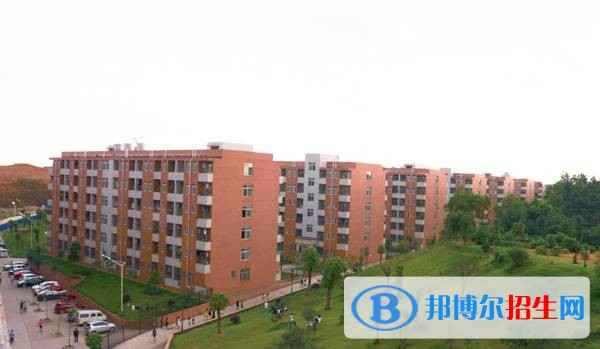北京計算機工業(yè)學校2021年招生錄取分數(shù)線