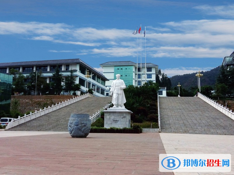 云南2021年衛(wèi)校最好的大專(zhuān)院校有哪些