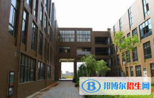 山東世紀(jì)藝術(shù)學(xué)校2021年有哪些專(zhuān)業(yè)
