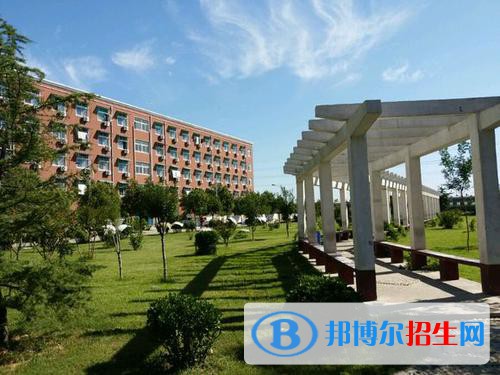 榮成職工中等專業(yè)學(xué)校2021年學(xué)費、收費多少