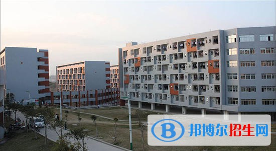 四川師范大學(xué)幼師學(xué)院五年制大專怎么樣、好不好