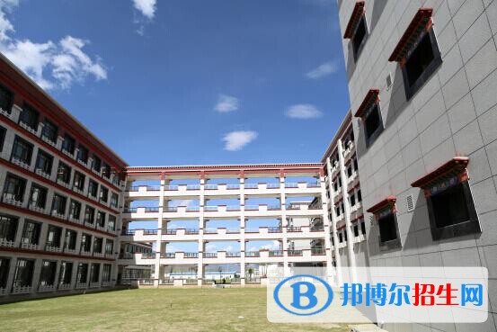 北京電車公司技術(shù)學(xué)校2022年學(xué)費、收費多少