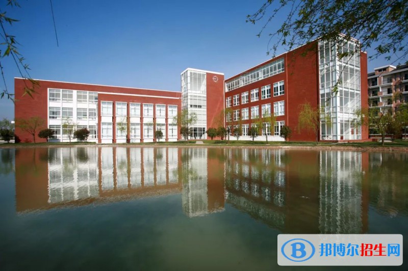 北京朝陽(yáng)區(qū)農(nóng)業(yè)機(jī)械化學(xué)校2021年報(bào)名條件、招生要求、招生對(duì)象