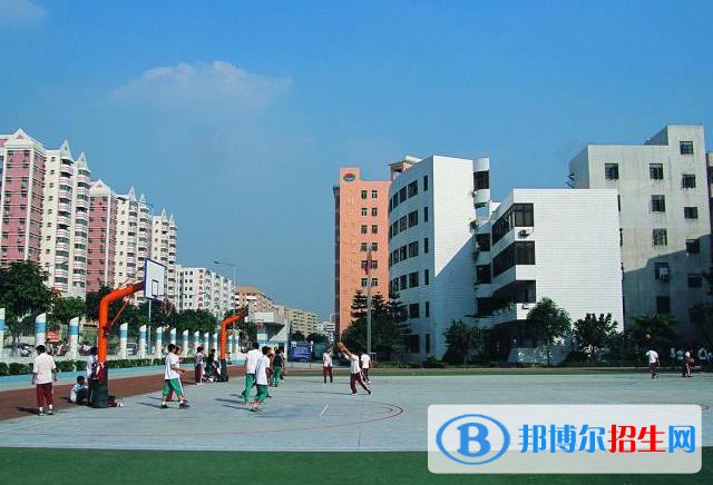 北京八一農(nóng)業(yè)機(jī)械化學(xué)校2021年學(xué)費(fèi)、收費(fèi)多少