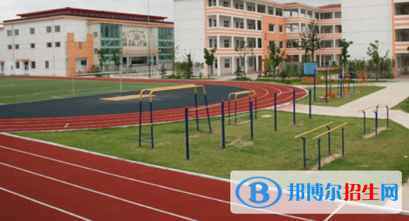 四川2021年初中畢業(yè)上什么中專學校好