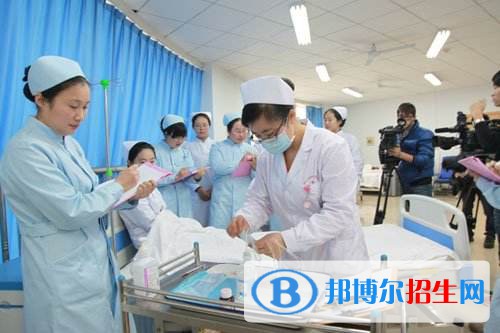 重慶2022年讀護理學(xué)校需要什么條件