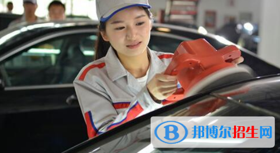 貴陽2021年女生適合汽修學校嗎