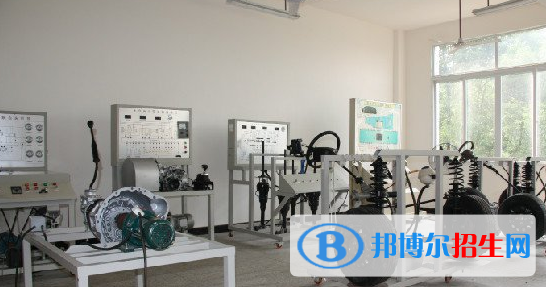 貴陽(yáng)2021年初中生上汽修學(xué)校