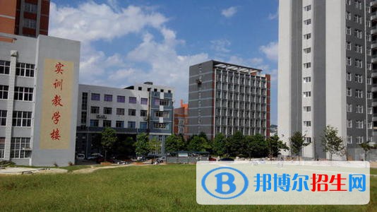 貴陽2021年有哪些收計(jì)算機(jī)學(xué)校的大專