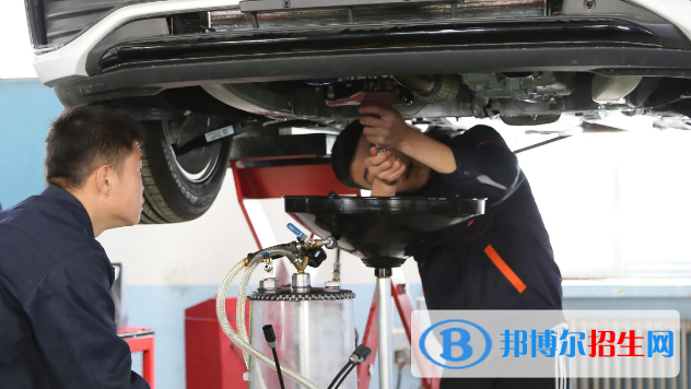貴陽2021年現在讀汽修學校什么專業(yè)好