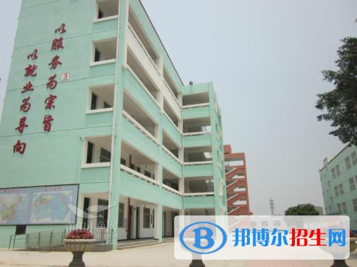 廣西2021年男生上中專學(xué)校學(xué)什么專業(yè)好