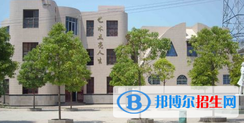 潁上縣科學技術(shù)學校2021年報名條件、招生要求、招生對象