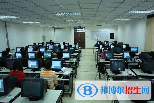 貴陽2021年怎么樣才能學(xué)好計(jì)算機(jī)學(xué)校