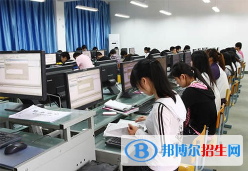 貴陽(yáng)2021年計(jì)算機(jī)學(xué)校最好的大專(zhuān)院校有哪些
