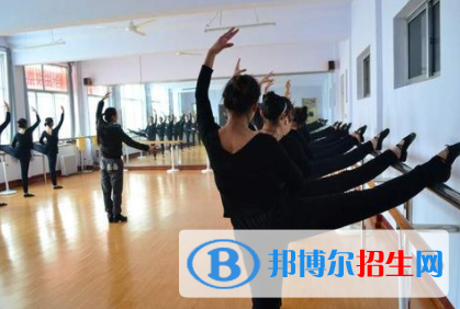 甘肅2021年中專學(xué)校有哪些專業(yè)適合女生