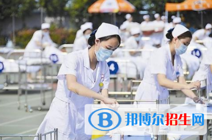 甘肅2021年女生在中專學校學什么好