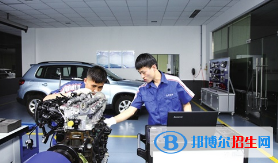 貴陽(yáng)2021年適合男生的汽修學(xué)校專業(yè)