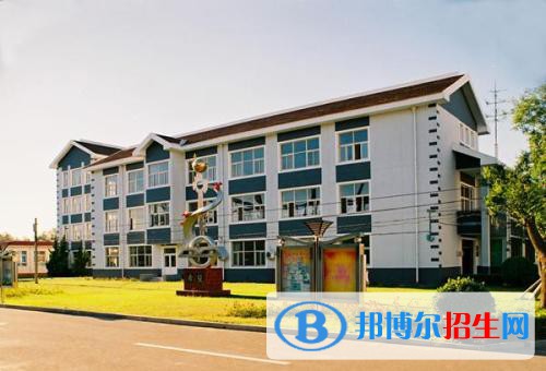 貴陽(yáng)2021年在計(jì)算機(jī)學(xué)校學(xué)什么專(zhuān)業(yè)好