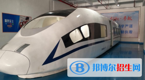 甘肅2021年男生適合學的中專專業(yè)
