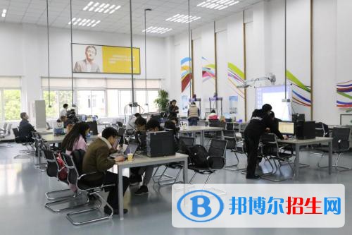 貴陽2021年男生讀計(jì)算機(jī)學(xué)校好不好