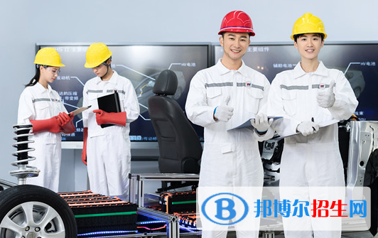 貴陽2021年汽修學(xué)?？梢詫W(xué)什么