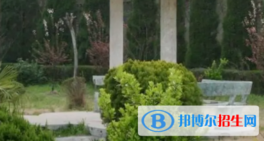 皖西經(jīng)濟(jì)技術(shù)學(xué)校2021年招生辦聯(lián)系電話 