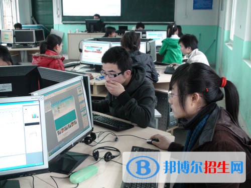 貴陽2021年計算機學校和職高哪個好
