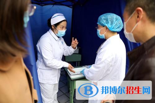 四川2021年讀護(hù)理學(xué)?？梢钥即髮W(xué)嗎