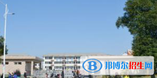 安徽2021年沒有畢業(yè)證可以讀中專學校嗎